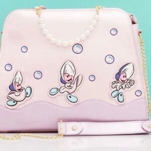 Alice in Wonderland Curious Oyster Loungefly Purse